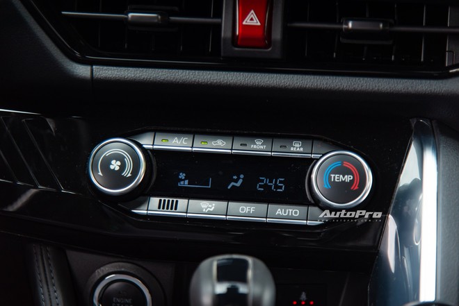 Đổi xe lái thử, hai chủ xe Mitsubishi Xforce và Toyota Yaris Cross bóc tách nhiều điểm khác biệt mà thông số không thể hiện được- Ảnh 26. Đổi xe lái thử, hai chủ xe Mitsubishi Xforce và Toyota Yaris Cross bóc tách nhiều điểm khác biệt mà thông số không thể hiện được- Ảnh 26.