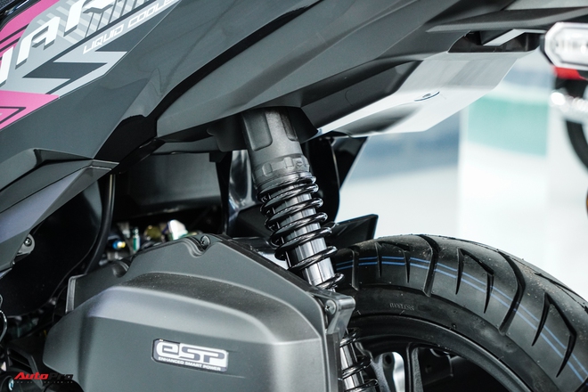 Honda Vario 125 thêm bản mới mà dân chơi Việt Nam có thể thích: Màu độc lạ, số lượng giới hạn, giá 60 triệu đồng- Ảnh 13. Honda Vario 125 thêm bản mới mà dân chơi Việt Nam có thể thích: Màu độc lạ, số lượng giới hạn, giá 60 triệu đồng- Ảnh 13.