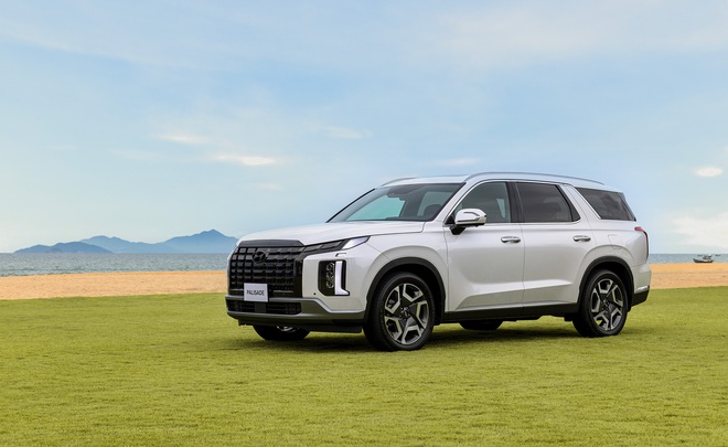 Mua Hyundai Santa Fe, Palisade lúc này là hời nhất, tiết kiệm gần 200 triệu đồng- Ảnh 1. Mua Hyundai Santa Fe, Palisade lúc này là hời nhất, tiết kiệm gần 200 triệu đồng- Ảnh 1.