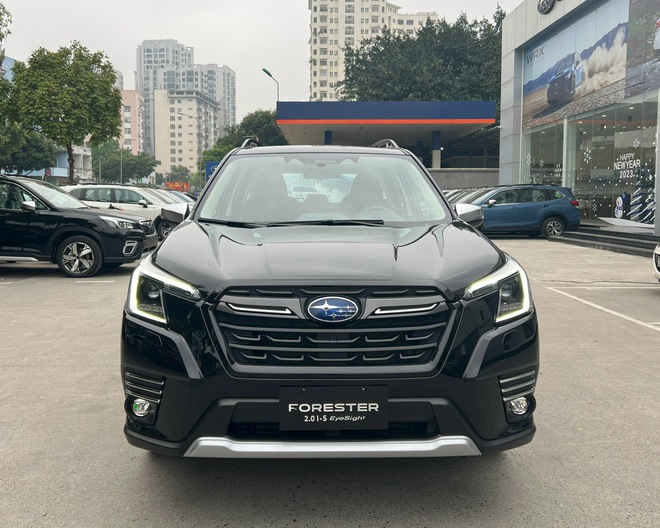 Subaru Forester giảm giá mạnh tại đại lý: Bản đắt nhất còn 949 triệu đồng, thêm cạnh tranh CX-5, CR-V- Ảnh 5. Subaru Forester giảm giá mạnh tại đại lý: Bản đắt nhất còn 949 triệu đồng, thêm cạnh tranh CX-5, CR-V- Ảnh 5.
