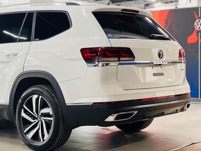VW Teramont hạ giá kỷ lục còn 1,788 tỷ đồng: Là bản Limited nhiều 'option' xịn, tăng cạnh tranh trước Palisade, làm khó Explorer- Ảnh 10. VW Teramont hạ giá kỷ lục còn 1,788 tỷ đồng: Là bản Limited nhiều 'option' xịn, tăng cạnh tranh trước Palisade, làm khó Explorer- Ảnh 10.