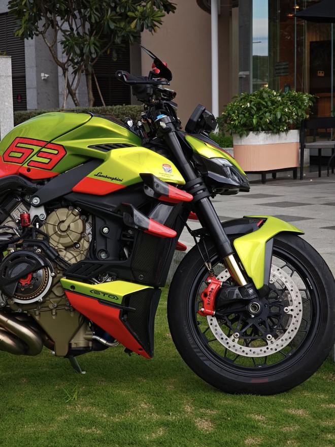 Ducati Streetfighter V4 Lamborghini hàng hiếm rất giống xe của ông xã Đoàn Di Băng rao bán gần 2 tỷ đồng, mới chỉ chạy hơn 5.000 km- Ảnh 6.