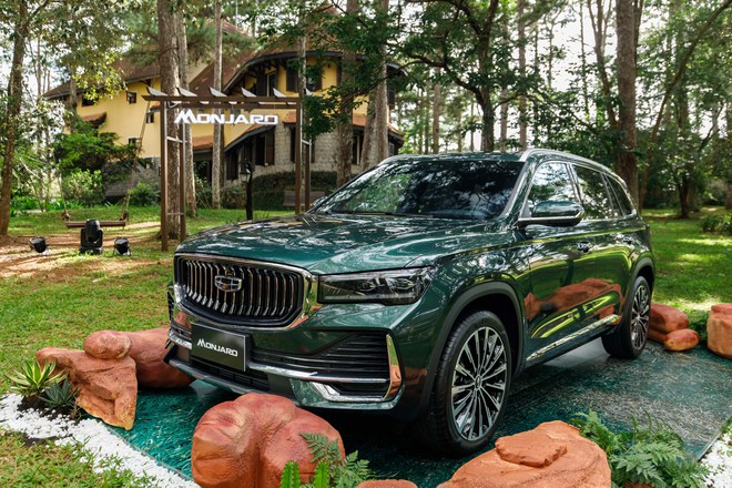 Trải nghiệm Geely Monjaro để trả lời câu hỏi: ‘SUV Trung Quốc này có đủ sức chen chân trong phân khúc hơn 1 tỷ đồng?’- Ảnh 1.