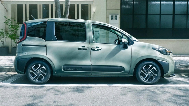 Toyota ra mắt minivan mới có thể biến thành phòng khách, văn phòng hoặc phòng ngủ- Ảnh 2. Toyota ra mắt minivan mới có thể biến thành phòng khách, văn phòng hoặc phòng ngủ- Ảnh 2.