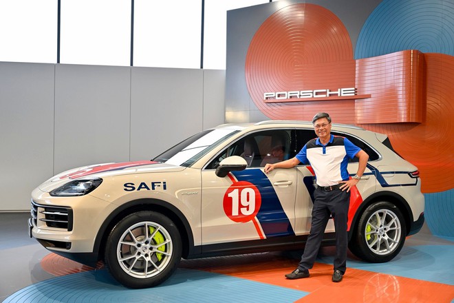 Porsche Cayenne S E-Hybrid đầu tiên Việt Nam đi kèm option gần 800 triệu đồng, biển số đắt ngang Xforce, ‘dân chơi’ nhìn xe dễ biết chủ là ai- Ảnh 3.