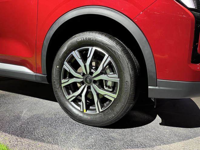 Cùng giá khoảng 850 triệu đồng chọn Ford Territory, Mazda CX-5 hay Hyundai Tucson: Đều ‘ngập’ công nghệ, có ADAS nhưng vẫn còn nhiều điểm khác biệt- Ảnh 10. Cùng giá khoảng 850 triệu đồng chọn Ford Territory, Mazda CX-5 hay Hyundai Tucson: Đều ‘ngập’ công nghệ, có ADAS nhưng vẫn còn nhiều điểm khác biệt- Ảnh 10.