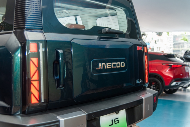 Chi tiết Jaecoo J6 tại Việt Nam: Là bản 2 cầu, đi được hơn 400km/lần sạc, giá dự kiến 1 tỷ đồng- Ảnh 5. Chi tiết Jaecoo J6 tại Việt Nam: Là bản 2 cầu, đi được hơn 400km/lần sạc, giá dự kiến 1 tỷ đồng- Ảnh 5.