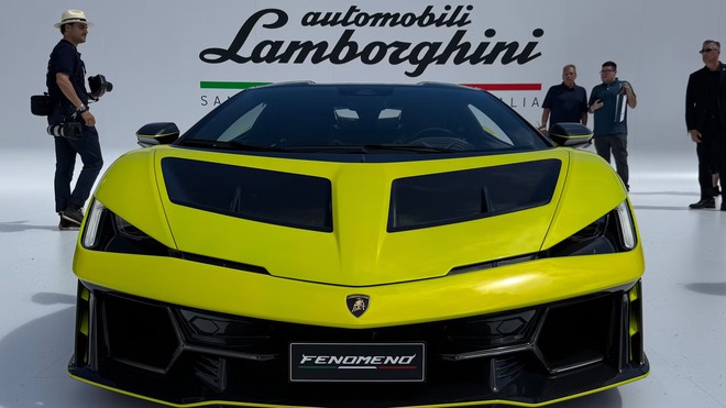 Lamborghini Fenomeno - Siêu xe V12 hybrid mạnh nhất lịch sử hãng ra mắt với công suất tới hơn 1.000 mã lực- Ảnh 3. Lamborghini Fenomeno - Siêu xe V12 hybrid mạnh nhất lịch sử hãng ra mắt với công suất tới hơn 1.000 mã lực- Ảnh 3.
