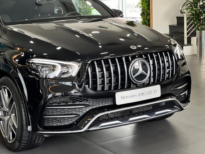 Mercedes-AMG GLE 53 giảm giá ‘kịch sàn’ còn gần 3,6 tỷ tại đại lý: Rẻ hơn Land Cruiser cả tỷ đồng, người mua phải đánh đổi một điều- Ảnh 5. Mercedes-AMG GLE 53 giảm giá ‘kịch sàn’ còn gần 3,6 tỷ tại đại lý: Rẻ hơn Land Cruiser cả tỷ đồng, người mua phải đánh đổi một điều- Ảnh 5.