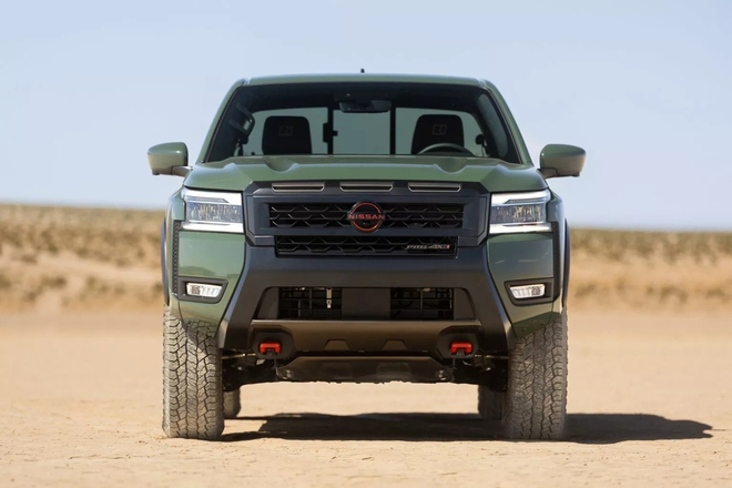 Nissan Navara 2026 ra mắt: Thêm tiện nghi, bổ sung bản địa hình cực chất đấu Ford Ranger Raptor, nhưng vẫn thua đối thủ ở một điểm- Ảnh 18. Nissan Navara 2026 ra mắt: Thêm tiện nghi, bổ sung bản địa hình cực chất đấu Ford Ranger Raptor, nhưng vẫn thua đối thủ ở một điểm- Ảnh 18.