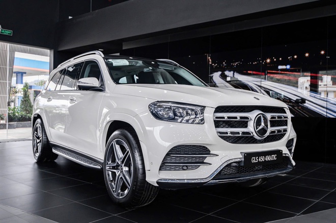 Lựa chọn Mercedes-Benz GLS tiết kiệm 1 tỷ đồng cho khách Việt: Giá thực tế hơn 4,7 tỷ ngang X7, đánh đổi một số trang bị, tùy chọn- Ảnh 5. Lựa chọn Mercedes-Benz GLS tiết kiệm 1 tỷ đồng cho khách Việt: Giá thực tế hơn 4,7 tỷ ngang X7, đánh đổi một số trang bị, tùy chọn- Ảnh 5.