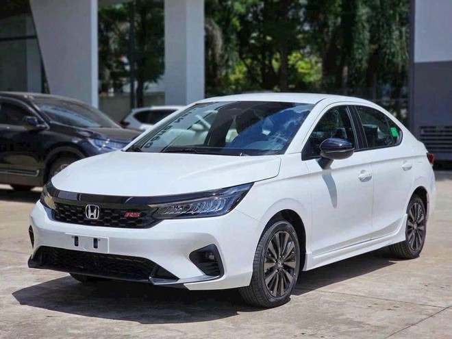 Xe cho gia đình dưới 600 triệu đồng: ‘Tôi chọn Honda City bởi hàng ghế sau thậm chí rộng hơn xe phân khúc trên’- Ảnh 6. Xe cho gia đình dưới 600 triệu đồng: ‘Tôi chọn Honda City bởi hàng ghế sau thậm chí rộng hơn xe phân khúc trên’- Ảnh 6.