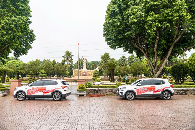 Chia tay Tây Nguyên đại ngàn, đoàn xe Skoda xuôi về miền biển: Hơn 300km với nhiều cung bậc và phần thưởng chỉ dành cho người xứng đáng- Ảnh 3. Chia tay Tây Nguyên đại ngàn, đoàn xe Skoda xuôi về miền biển: Hơn 300km với nhiều cung bậc và phần thưởng chỉ dành cho người xứng đáng- Ảnh 3.