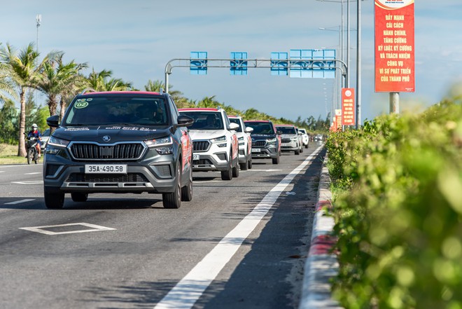 ‘Hết ga’ những chiếc Skoda trên quốc lộ và cao tốc tới Đà Nẵng: Kushaq vững vàng ở 120km/h, Karoq, Kodiaq càng thêm thuyết phục- Ảnh 4. ‘Hết ga’ những chiếc Skoda trên quốc lộ và cao tốc tới Đà Nẵng: Kushaq vững vàng ở 120km/h, Karoq, Kodiaq càng thêm thuyết phục- Ảnh 4.