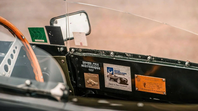 Xe cổ Jaguar D-Type lên sàn đấu giá sau 31 năm lưu kho, dự kiến chạm mốc 200 tỷ đồng- Ảnh 6. Xe cổ Jaguar D-Type lên sàn đấu giá sau 31 năm lưu kho, dự kiến chạm mốc 200 tỷ đồng- Ảnh 6.