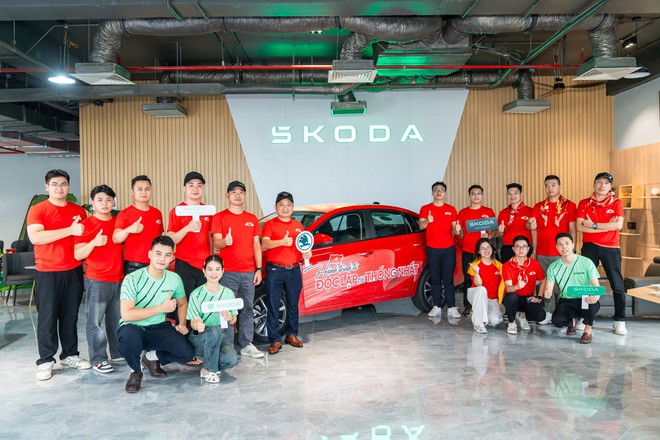 Skoda Slavia vượt hơn 200km cao tốc Nghệ An - Ninh Bình cùng đoàn SUV: Cầm lái không ngán tốc độ cao, ngồi lâu không mệt nhờ một điều- Ảnh 15. Skoda Slavia vượt hơn 200km cao tốc Nghệ An - Ninh Bình cùng đoàn SUV: Cầm lái không ngán tốc độ cao, ngồi lâu không mệt nhờ một điều- Ảnh 15.