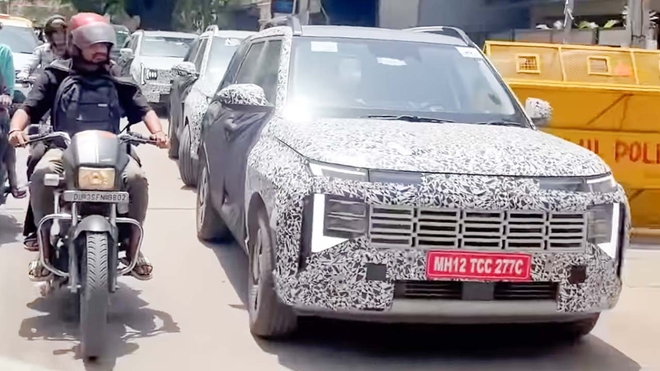 Hyundai Venue 2026 có thể làm khó Suzuki Fronx sắp ra mắt Việt Nam: Màn kép cong như Creta, loa siêu trầm, ADAS- Ảnh 6. Hyundai Venue 2026 có thể làm khó Suzuki Fronx sắp ra mắt Việt Nam: Màn kép cong như Creta, loa siêu trầm, ADAS- Ảnh 6.