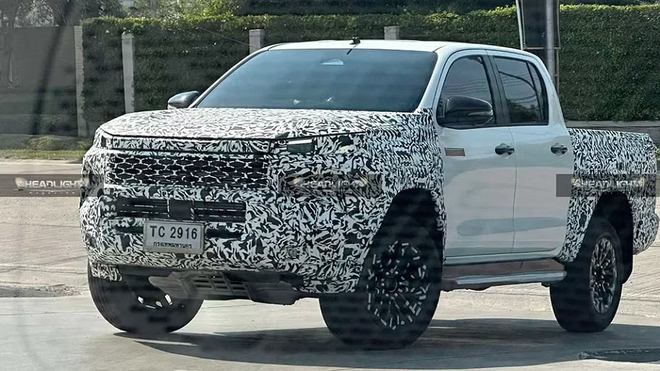 Toyota Hilux 2026 sẽ thay đổi theo cách người Việt thích: Cabin như Prado, một chi tiết 'học' từ Ranger, có thể thêm bản nhiên liệu sinh học- Ảnh 5. Toyota Hilux 2026 sẽ thay đổi theo cách người Việt thích: Cabin như Prado, một chi tiết 'học' từ Ranger, có thể thêm bản nhiên liệu sinh học- Ảnh 5.