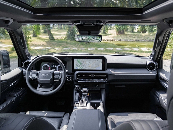 Toyota Hilux 2026 sẽ thay đổi theo cách người Việt thích: Cabin như Prado, một chi tiết 'học' từ Ranger, có thể thêm bản nhiên liệu sinh học- Ảnh 10. Toyota Hilux 2026 sẽ thay đổi theo cách người Việt thích: Cabin như Prado, một chi tiết 'học' từ Ranger, có thể thêm bản nhiên liệu sinh học- Ảnh 10.