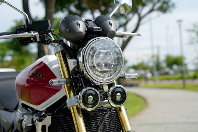 Honda CB1300SF SP Final Edition về Việt Nam giá có thể hơn 500 triệu: Được mệnh danh là 'ông vua nakebike', bản cuối cùng được sản xuất- Ảnh 9. Honda CB1300SF SP Final Edition về Việt Nam giá có thể hơn 500 triệu: Được mệnh danh là 'ông vua nakebike', bản cuối cùng được sản xuất- Ảnh 9.