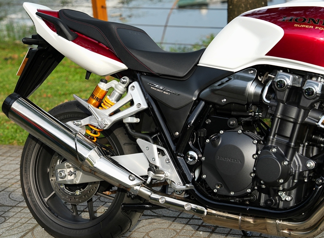 Honda CB1300SF SP Final Edition về Việt Nam giá có thể hơn 500 triệu: Được mệnh danh là 'ông vua nakebike', bản cuối cùng được sản xuất- Ảnh 12. Honda CB1300SF SP Final Edition về Việt Nam giá có thể hơn 500 triệu: Được mệnh danh là 'ông vua nakebike', bản cuối cùng được sản xuất- Ảnh 12.
