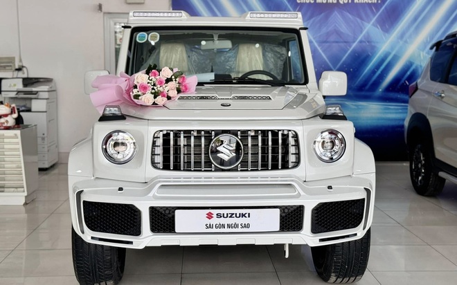 Mua Suzuki Jimny bây giờ tiết kiệm 120 triệu đồng tiền lăn bánh: Đại lý giảm giá sâu, nhiều nơi độ sẵn hầm hố để hút khách- Ảnh 8. Mua Suzuki Jimny bây giờ tiết kiệm 120 triệu đồng tiền lăn bánh: Đại lý giảm giá sâu, nhiều nơi độ sẵn hầm hố để hút khách- Ảnh 8.