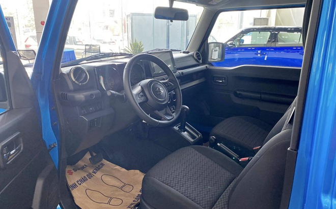 Mua Suzuki Jimny bây giờ tiết kiệm 120 triệu đồng tiền lăn bánh: Đại lý giảm giá sâu, nhiều nơi độ sẵn hầm hố để hút khách- Ảnh 5. Mua Suzuki Jimny bây giờ tiết kiệm 120 triệu đồng tiền lăn bánh: Đại lý giảm giá sâu, nhiều nơi độ sẵn hầm hố để hút khách- Ảnh 5.