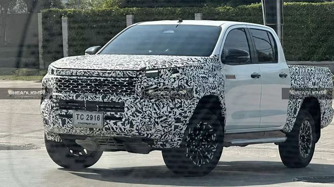 Toyota Hilux 2026 lộ thêm thông tin: Nội thất 'lột xác', màn hình lớn, có tính năng học từ Ranger- Ảnh 4. Toyota Hilux 2026 lộ thêm thông tin: Nội thất 'lột xác', màn hình lớn, có tính năng học từ Ranger- Ảnh 4.