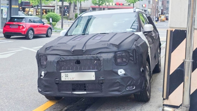 Kia Seltos đời mới dự kiến còn lớn hơn Toyota Corolla Cross, màn hình cong như Palisade, camera 360- Ảnh 2. Kia Seltos đời mới dự kiến còn lớn hơn Toyota Corolla Cross, màn hình cong như Palisade, camera 360- Ảnh 2.