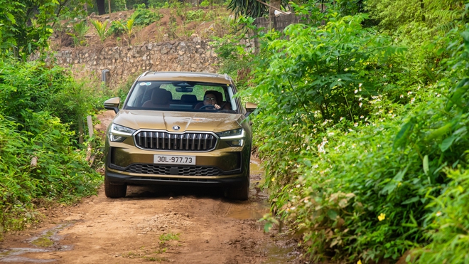 Skoda Kodiaq 2025 - Vận hành đậm chất Âu là sức bật trong phân khúc D khó tính- Ảnh 11. Skoda Kodiaq 2025 - Vận hành đậm chất Âu là sức bật trong phân khúc D khó tính- Ảnh 11.