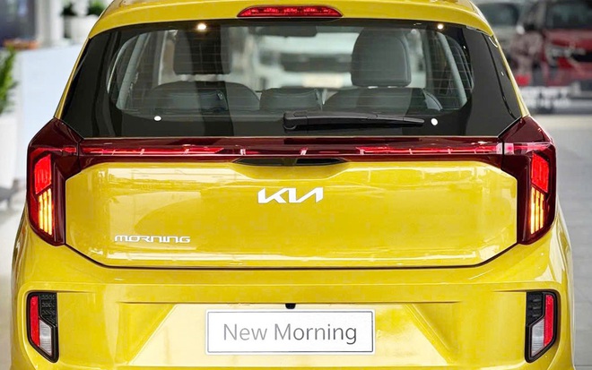 Ảnh thực tế 2 bản Kia Morning 2025 giá từ 439 triệu đồng tại đại lý: Vài điểm giống ‘tiểu Carnival’, thêm công nghệ, tiện ích, cạnh tranh i10, Wigo- Ảnh 19. Ảnh thực tế 2 bản Kia Morning 2025 giá từ 439 triệu đồng tại đại lý: Vài điểm giống ‘tiểu Carnival’, thêm công nghệ, tiện ích, cạnh tranh i10, Wigo- Ảnh 19.