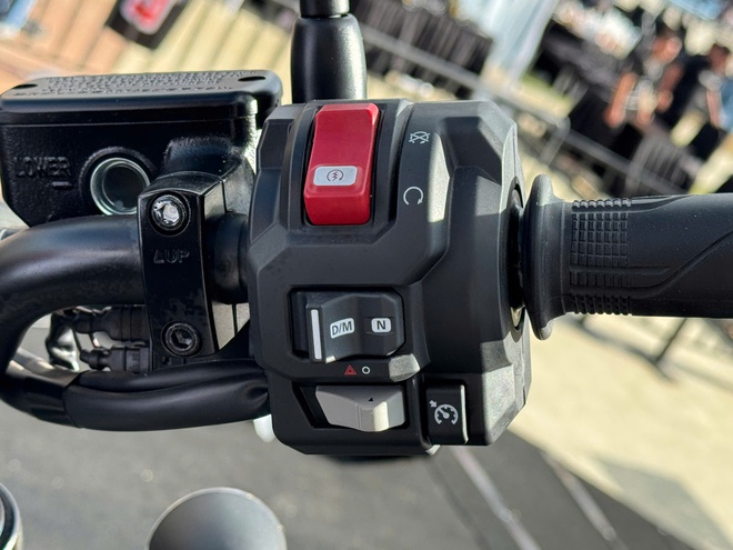 Honda ra mắt 3 xe máy mới: Winner R 'lột xác', ADV350 lần đầu xuất hiện, Rebel 1100 nâng cấp mới- Ảnh 34. Honda ra mắt 3 xe máy mới: Winner R 'lột xác', ADV350 lần đầu xuất hiện, Rebel 1100 nâng cấp mới- Ảnh 34.