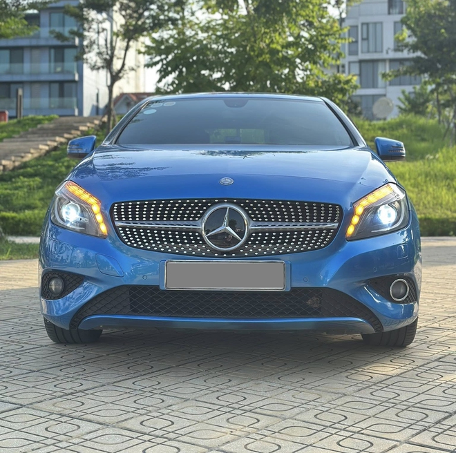 Rao Mercedes-Benz A-Class ngang ngửa Hyundai Grand i10, người bán chia sẻ: Hơn 400 triệu đồng lấy được xe Đức luôn- Ảnh 5. Rao Mercedes-Benz A-Class ngang ngửa Hyundai Grand i10, người bán chia sẻ: Hơn 400 triệu đồng lấy được xe Đức luôn- Ảnh 5.