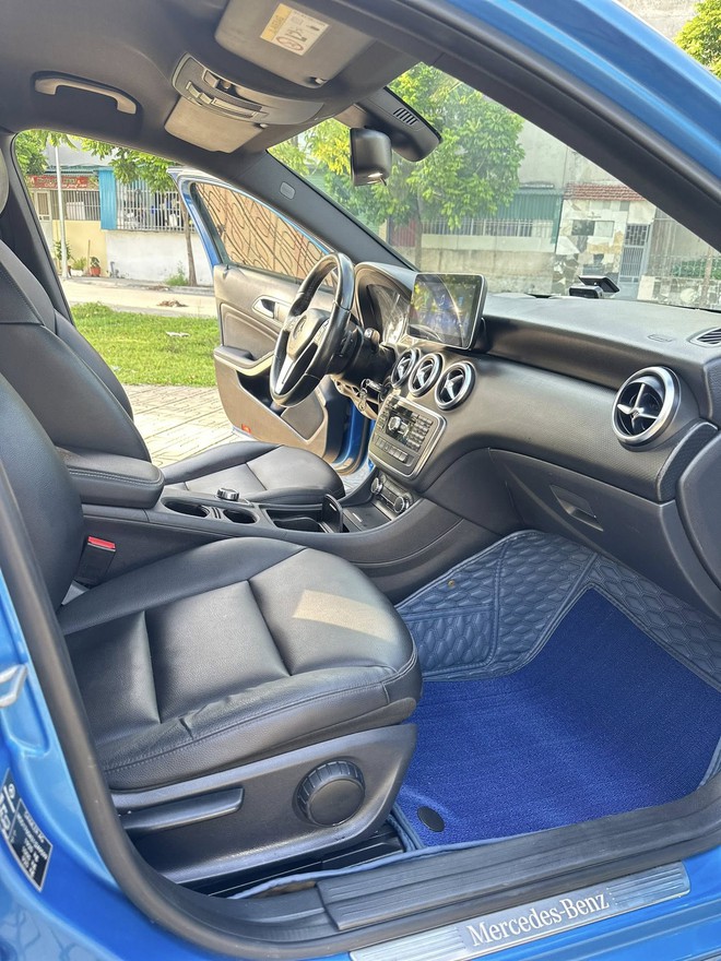 Rao Mercedes-Benz A-Class ngang ngửa Hyundai Grand i10, người bán chia sẻ: Hơn 400 triệu đồng lấy được xe Đức luôn- Ảnh 10. Rao Mercedes-Benz A-Class ngang ngửa Hyundai Grand i10, người bán chia sẻ: Hơn 400 triệu đồng lấy được xe Đức luôn- Ảnh 10.