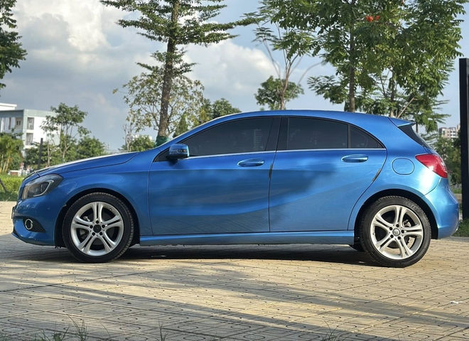 Rao Mercedes-Benz A-Class ngang ngửa Hyundai Grand i10, người bán chia sẻ: Hơn 400 triệu đồng lấy được xe Đức luôn- Ảnh 6. Rao Mercedes-Benz A-Class ngang ngửa Hyundai Grand i10, người bán chia sẻ: Hơn 400 triệu đồng lấy được xe Đức luôn- Ảnh 6.