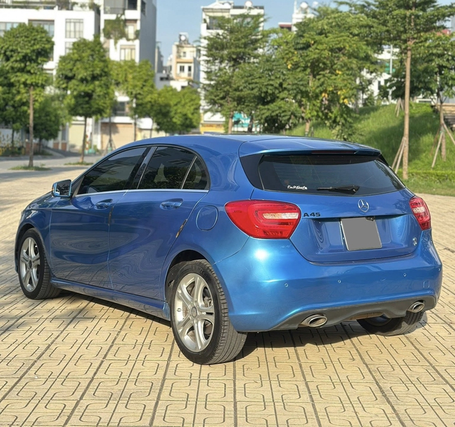 Rao Mercedes-Benz A-Class ngang ngửa Hyundai Grand i10, người bán chia sẻ: Hơn 400 triệu đồng lấy được xe Đức luôn- Ảnh 3. Rao Mercedes-Benz A-Class ngang ngửa Hyundai Grand i10, người bán chia sẻ: Hơn 400 triệu đồng lấy được xe Đức luôn- Ảnh 3.