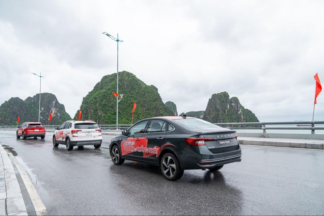Cầm lái Skoda Slavia hơn 1.000km để tìm lời đáp cho câu hỏi ‘Sedan đô thị xuyên Việt thế nào, có thoải mái không’- Ảnh 10.