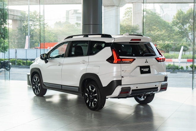 Soi kỹ từng khác biệt của Mitsubishi Xpander 2025 vừa ra mắt: Giá cao nhất 699 triệu, đã có 6 túi khí, màn hình điện tử- Ảnh 8. Soi kỹ từng khác biệt của Mitsubishi Xpander 2025 vừa ra mắt: Giá cao nhất 699 triệu, đã có 6 túi khí, màn hình điện tử- Ảnh 8.