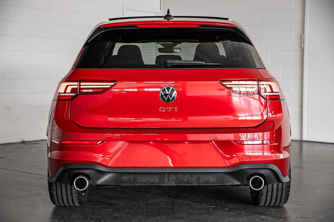 VW Golf lộ diện ở Việt Nam: Là bản giữa và bản tiêu chuẩn, giá khởi điểm chưa đến 800 triệu, có máy hybrid- Ảnh 10. VW Golf lộ diện ở Việt Nam: Là bản giữa và bản tiêu chuẩn, giá khởi điểm chưa đến 800 triệu, có máy hybrid- Ảnh 10.