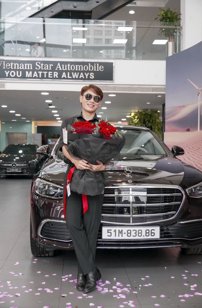 Ca sĩ Trúc Nhân tậu Mercedes-Benz S 450L trước thềm biểu diễn tại BCA 2025, nhập hội cùng Bích Phương, Hoà Minzy- Ảnh 2. Ca sĩ Trúc Nhân tậu Mercedes-Benz S 450L trước thềm biểu diễn tại BCA 2025, nhập hội cùng Bích Phương, Hoà Minzy- Ảnh 2.