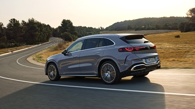 Mercedes-Benz GLC EV 2026 ra mắt: Trần sao, ghế rung theo nhạc, chạy 700 km/sạc, màn lớn chưa từng có- Ảnh 9. Mercedes-Benz GLC EV 2026 ra mắt: Trần sao, ghế rung theo nhạc, chạy 700 km/sạc, màn lớn chưa từng có- Ảnh 9.