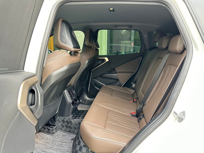 BMW X3 2025 đầu tiên lên sàn xe cũ: Người mua có thể tiết kiệm khoảng 400 triệu đồng mà không sợ lỗi thời- Ảnh 13. BMW X3 2025 đầu tiên lên sàn xe cũ: Người mua có thể tiết kiệm khoảng 400 triệu đồng mà không sợ lỗi thời- Ảnh 13.