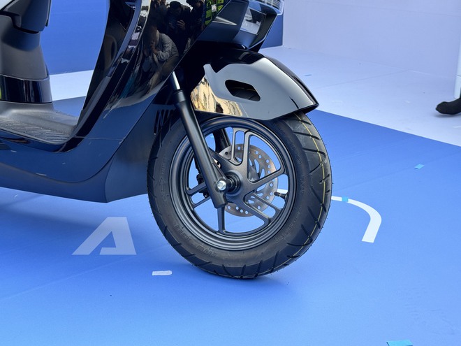 Honda UC3 ra mắt Việt Nam: Pin LFP đi 120km, m&agrave;n h&igrave;nh TFT như xe ph&acirc;n khối lớn, gi&aacute; dự kiến trăm triệu nhưng c&oacute; thể 'mềm' hơn khi c&oacute; điều n&agrave;y- Ảnh 10.