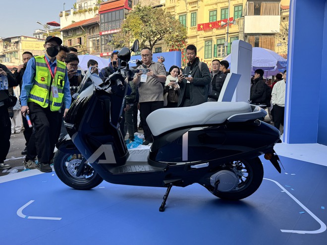 Honda UC3 ra mắt Việt Nam: Pin LFP đi 120km, m&agrave;n h&igrave;nh TFT như xe ph&acirc;n khối lớn, gi&aacute; dự kiến trăm triệu nhưng c&oacute; thể 'mềm' hơn khi c&oacute; điều n&agrave;y- Ảnh 7.