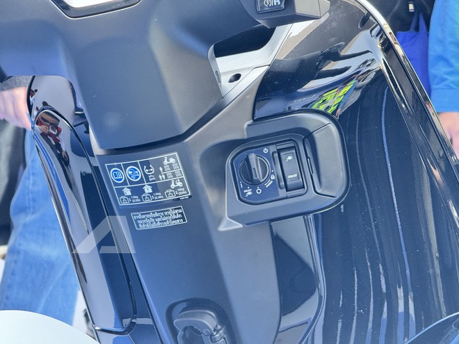 Honda UC3 ra mắt Việt Nam: Pin LFP đi 120km, m&agrave;n h&igrave;nh TFT như xe ph&acirc;n khối lớn, gi&aacute; dự kiến trăm triệu nhưng c&oacute; thể 'mềm' hơn khi c&oacute; điều n&agrave;y- Ảnh 19.