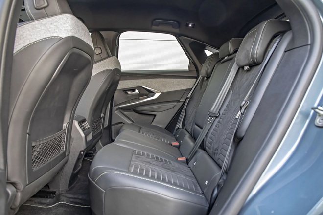 Peugeot 3008, 5008 đời mới lần đầu lộ diện tại Việt Nam: D&aacute;ng coupe s&agrave;nh điệu, động cơ hybrid, dễ lắp r&aacute;p cạnh tranh CR-V- Ảnh 8.