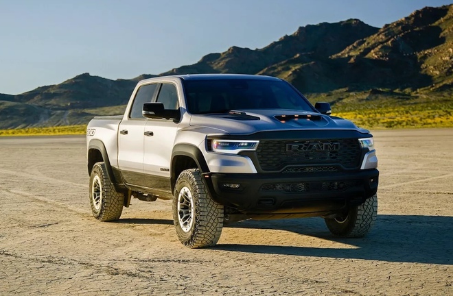 Bộ đ&ocirc;i Jeep, RAM xuất hiện ở &lsquo;s&acirc;n nh&agrave;&rsquo; THACO Auto: Kỳ vọng gi&aacute; rẻ cho người th&iacute;ch 'chất' tại Việt Nam- Ảnh 3.