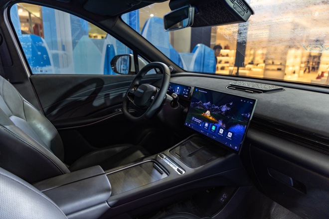 Omoda C7 ch&iacute;nh thức nhận cọc tại Việt Nam: Gi&aacute; dự kiến từ 839 triệu đồng, quyết đấu Mazda CX-5 bằng cấu h&igrave;nh PHEV v&agrave; bảo h&agrave;nh 1 triệu km- Ảnh 5.