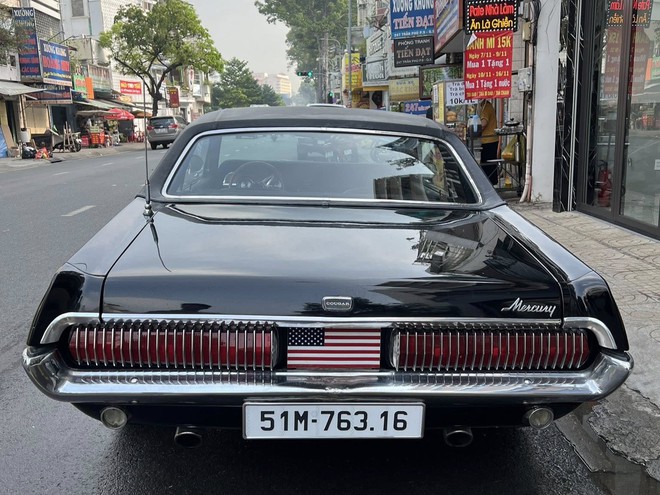 &Ocirc;ng Đặng L&ecirc; Nguy&ecirc;n Vũ cầm l&aacute;i &lsquo;h&agrave;ng hiếm&rsquo; Mercury Cougar 1968 xuống phố: Gần 60 năm tuổi vẫn chạy bốc, mảnh gh&eacute;p mới trong bộ sưu tập 4.000 tỷ đồng- Ảnh 4.