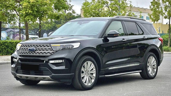 Ford Explorer phi&ecirc;n bản Trung Quốc về Việt Nam: Kh&ocirc;ng phải xe b&aacute;n cho số đ&ocirc;ng, dễ c&oacute; m&agrave;n h&igrave;nh k&iacute;ch cỡ 27 inch- Ảnh 3.